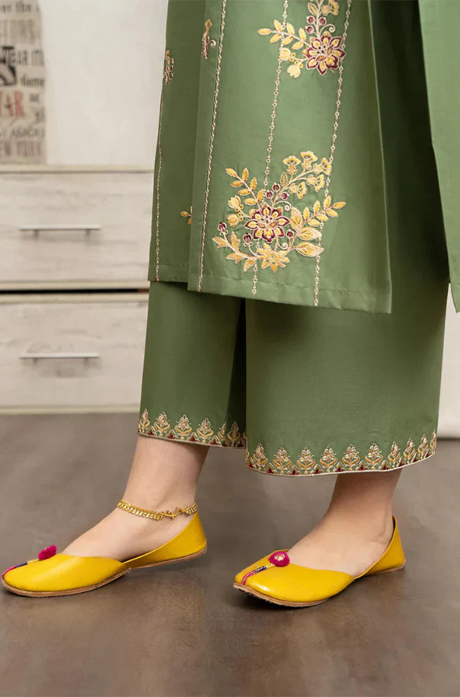 RT1140-WINTER 3PC Dhannak Embroidered suit with Printed Shawll