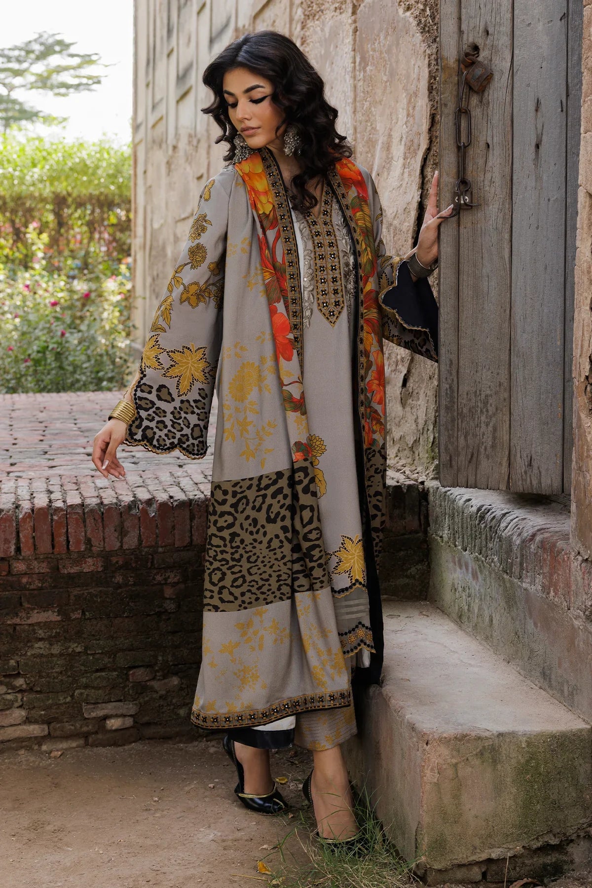 RT1266-Charizma - Winter 3PC Karandi Digital Print Dress