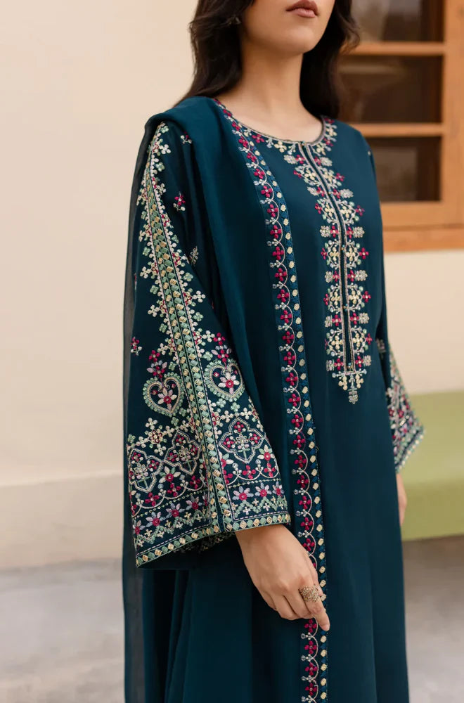 RT919 - Sapphire 3PC Dhanak Winter Embroidered Suit