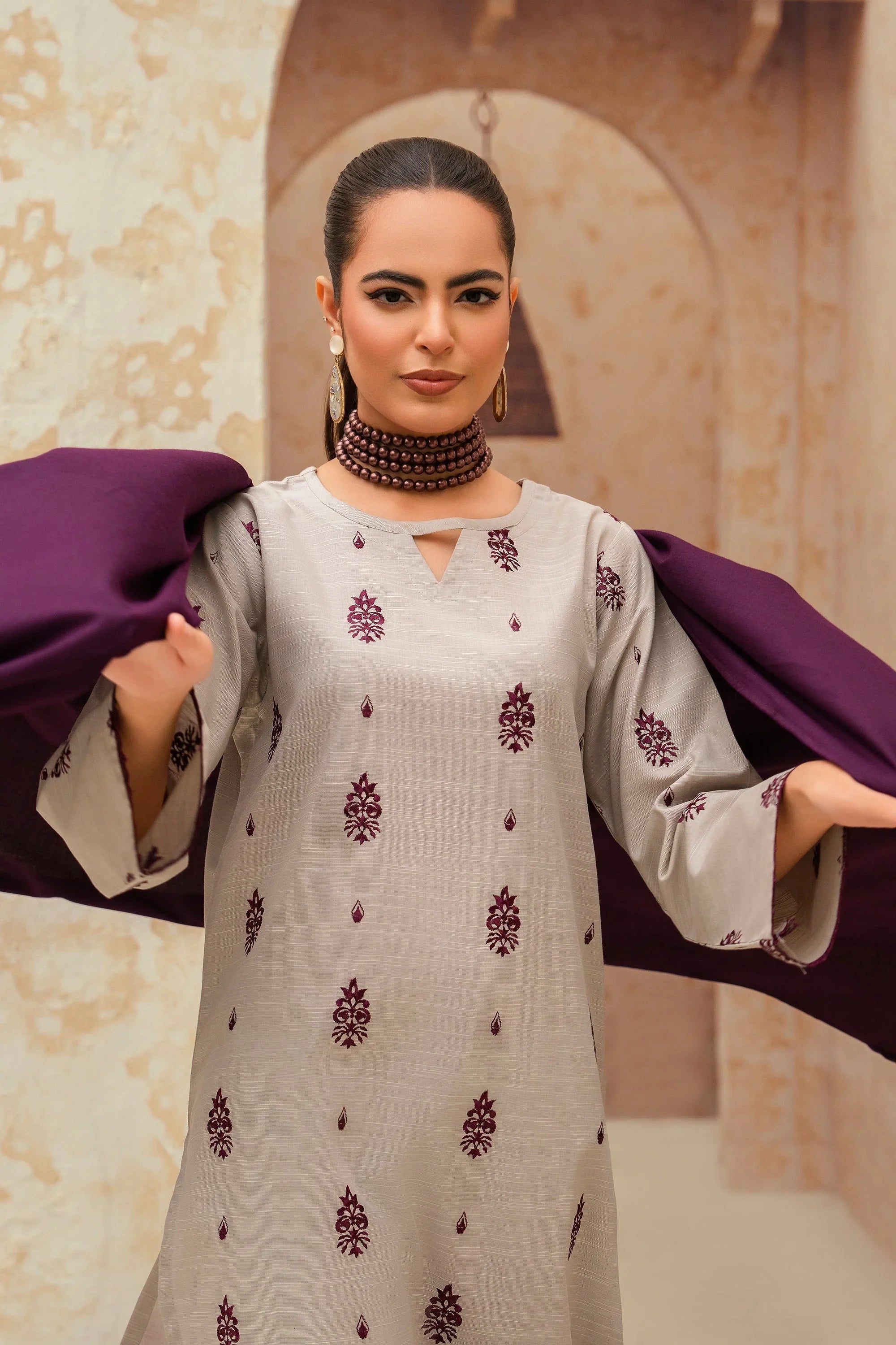 RT1245-Jazmin -winter 3pc Embroidered Suit