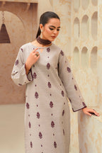 RT1245-Jazmin -winter 3pc Embroidered Suit