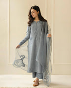 RT825-SUMMER 3PC Lawn Embroidered Shirt With Organza Embroidered Dupatta