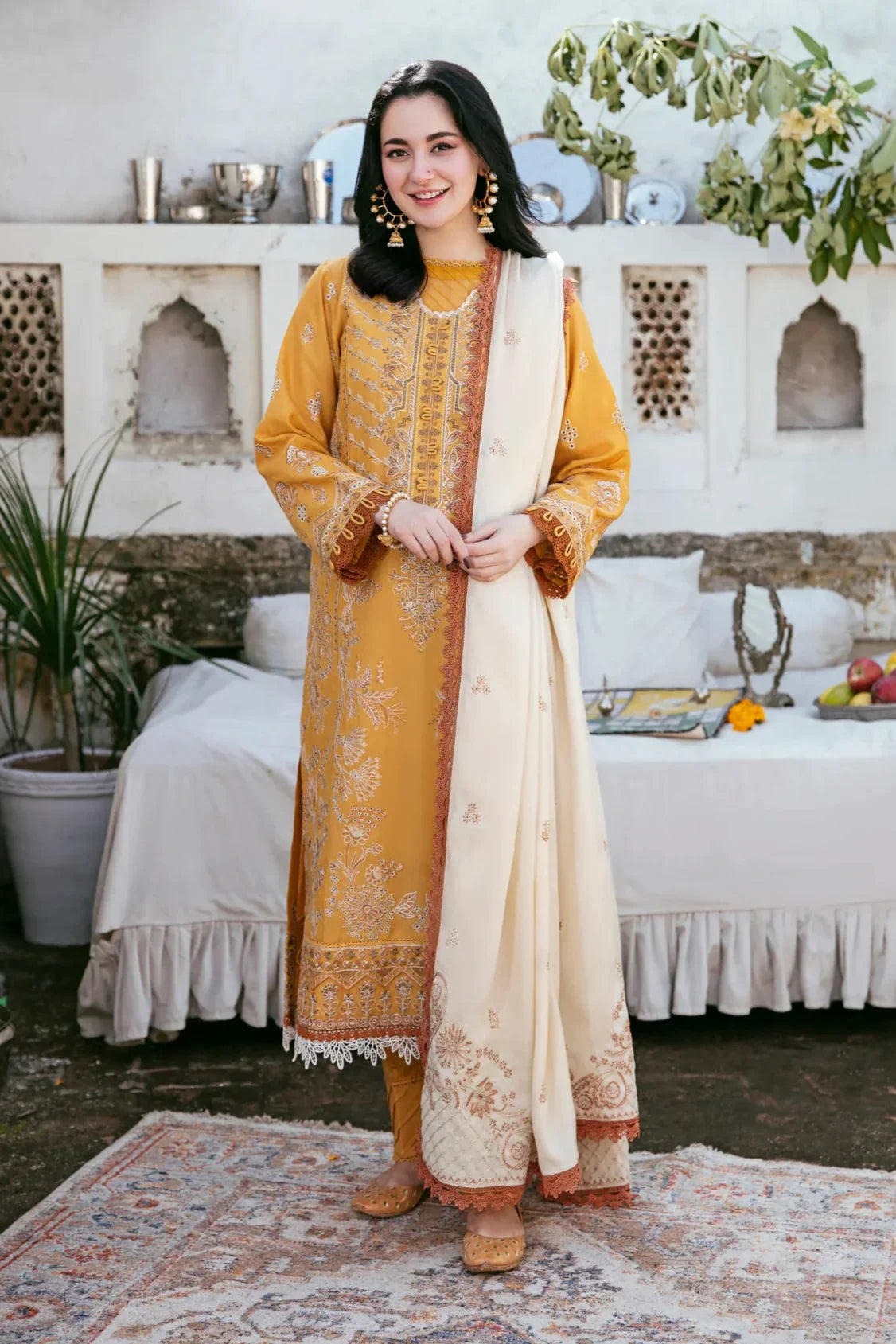 RT1226-Florent - Winter 3PC Dhanak Embroidered Suit