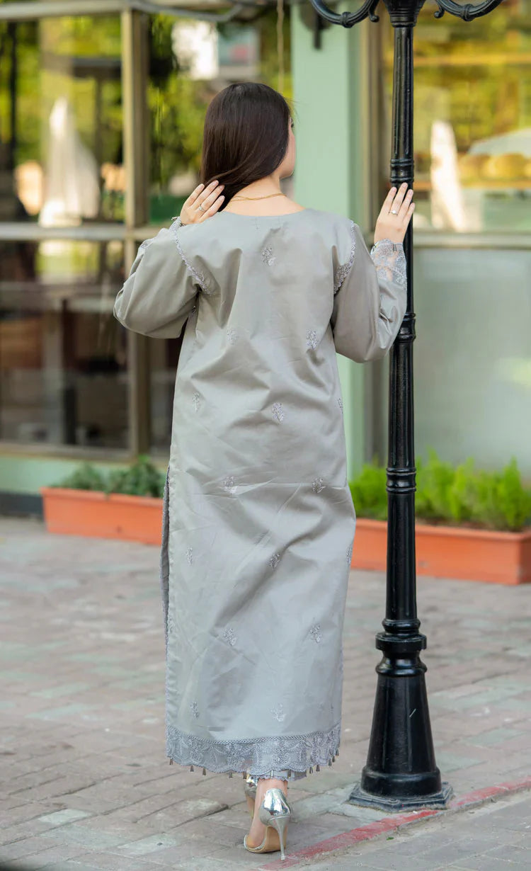 RT940 - Mushq - 3PC Lawn ChickenKari Embroidered Suit