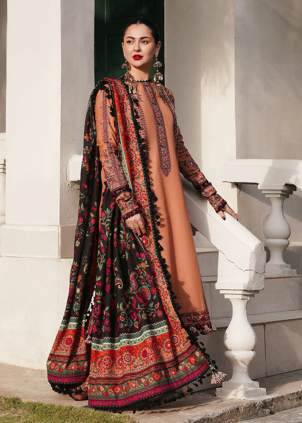 RT1221-Hussain Rehar - Winter 3PC Dhanak Embroidered Suit