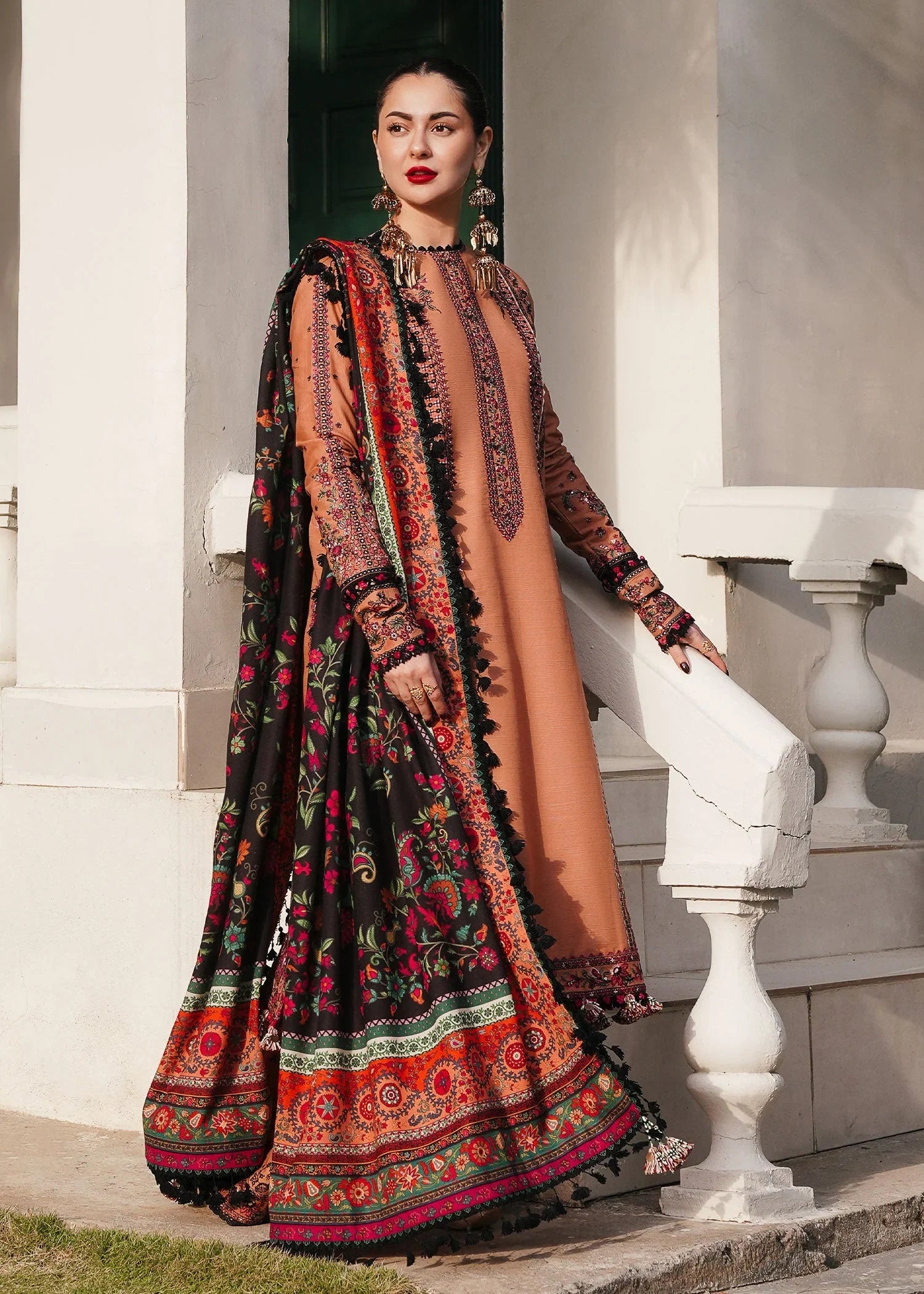 RT1221-Hussain Rehar - Winter 3PC Dhanak Embroidered Suit