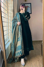 RT1286-RiwajTann - winter Velvet Dress with Printed Dhanak Shawl