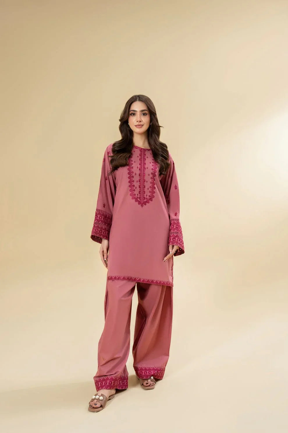 RT1233-Lazuli - Winter 2PC Dhanak Embroidered Suit
