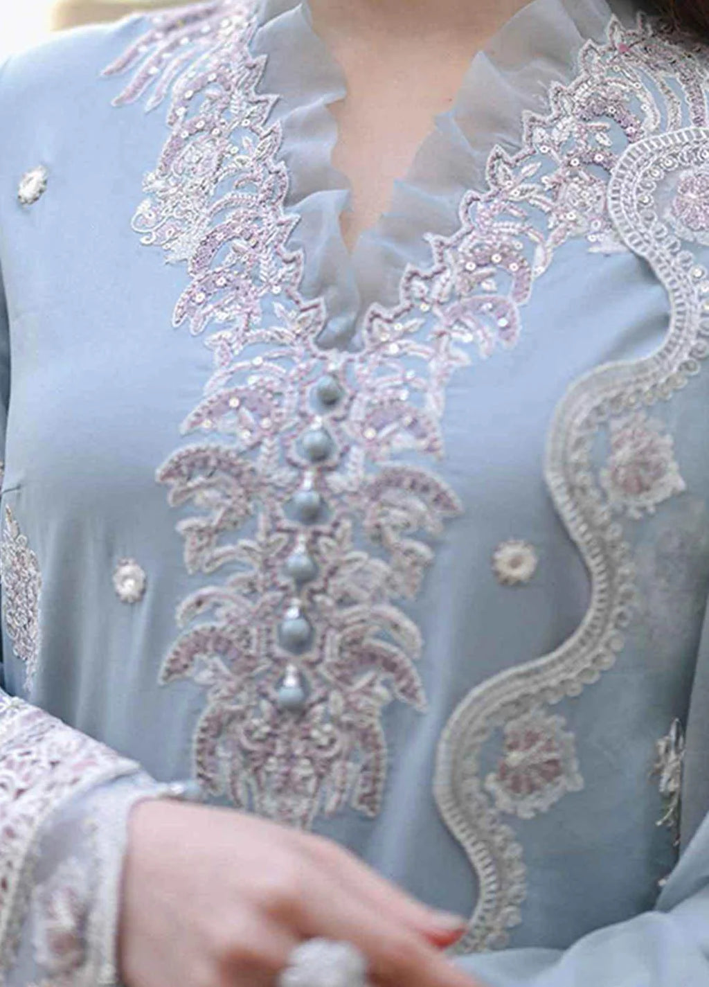 RT936- QALAMKAR 3PC Lawn Embroidered Suit