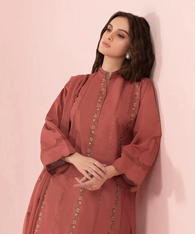 RT834-SUMMER 3PC Lawn Embroidered Shirt With Chiffon Embroidered Dupatta
