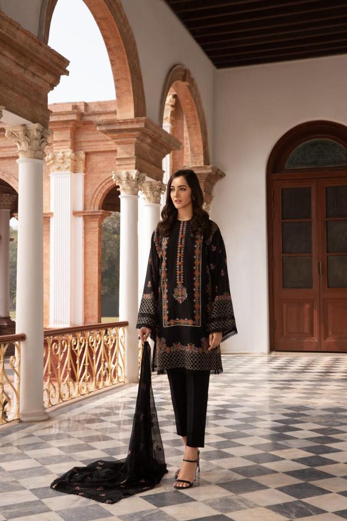 Bareeze -Embroided 3pc linen WINTER dress with embroidered chiffon dupatta-RT052